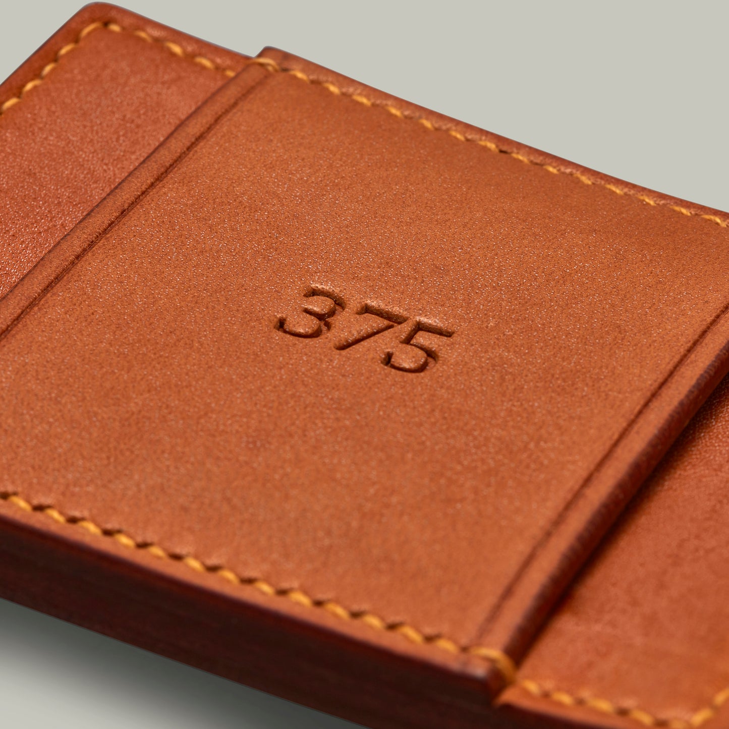 Oak bark tanned leather ammo clip. [LONDON TAN]