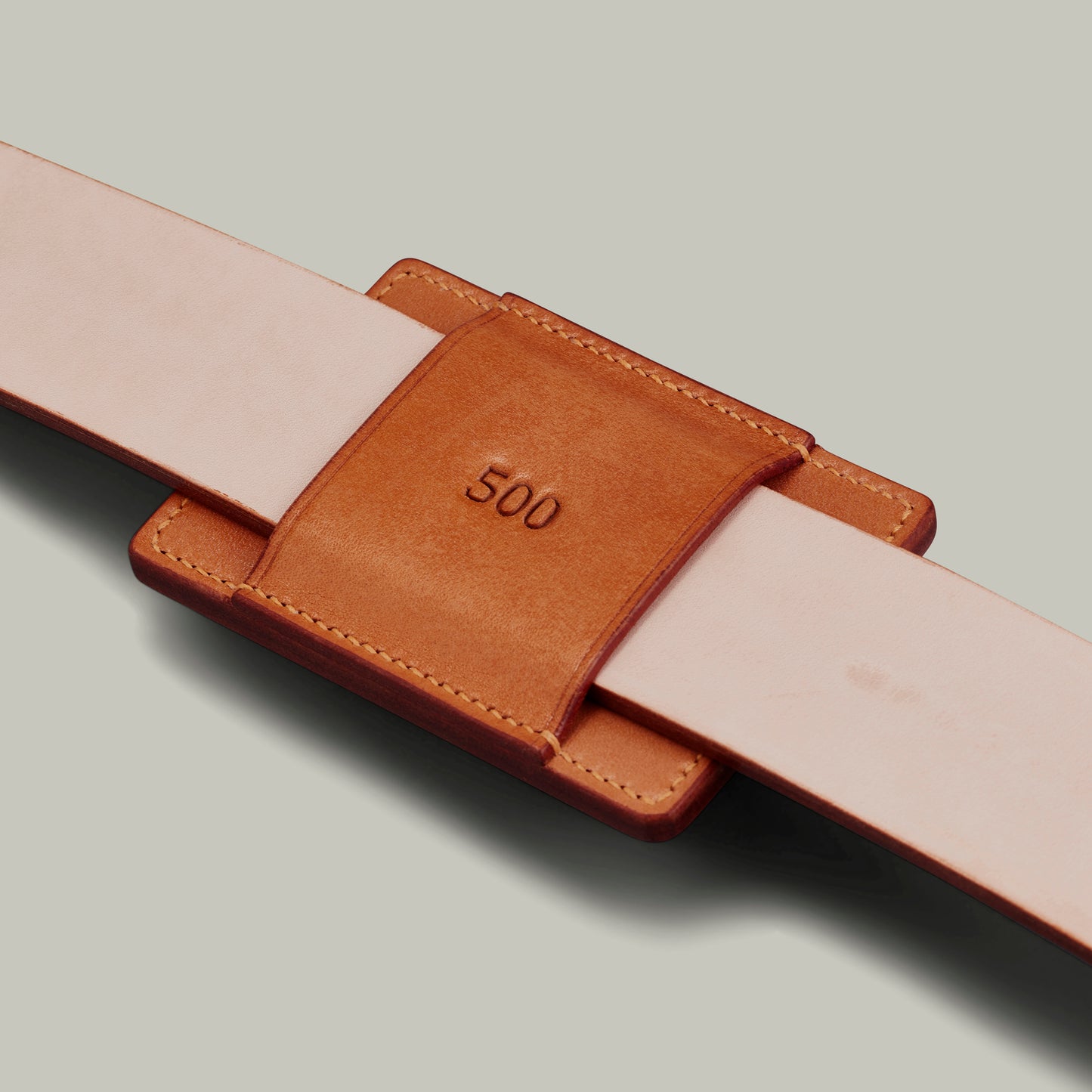 Oak bark tanned leather ammo clip. [LONDON TAN]