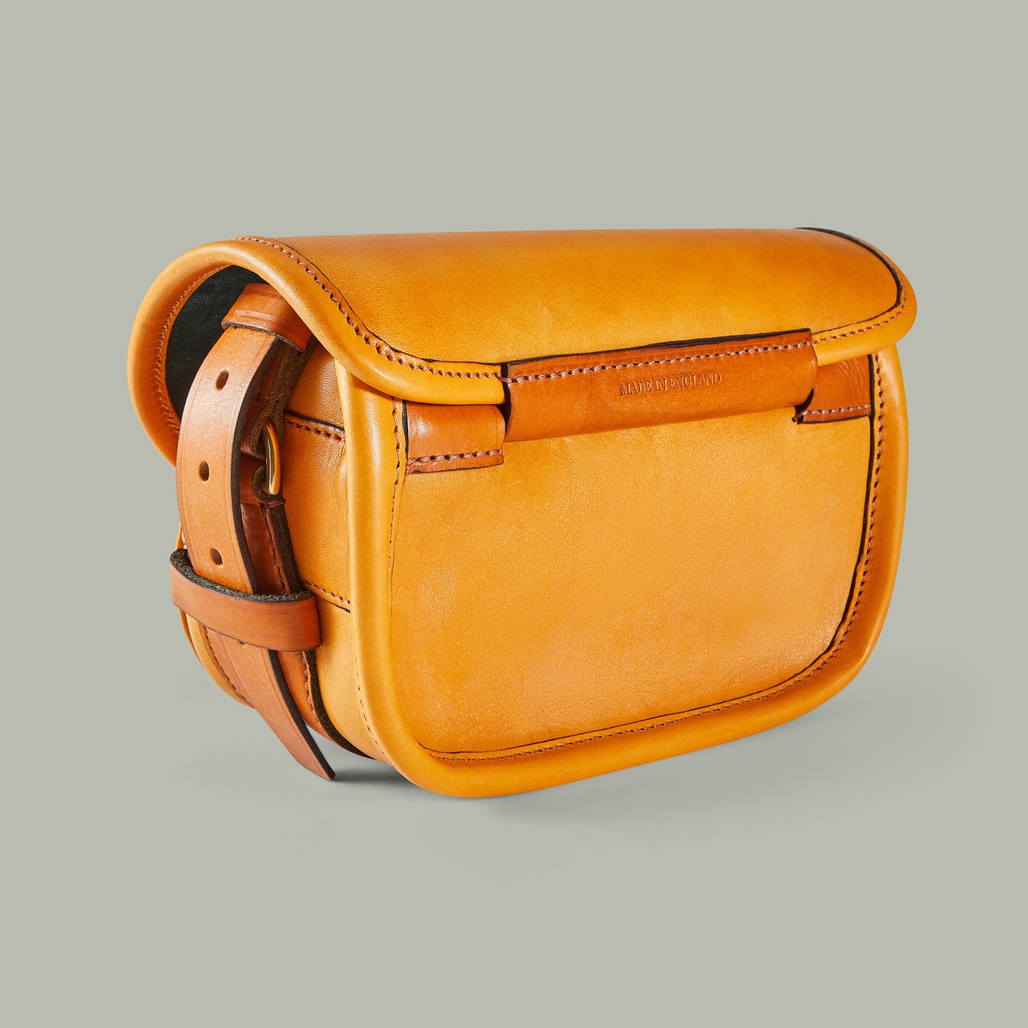 Bridle Leather Cartridge Bag 50 [London Tan]