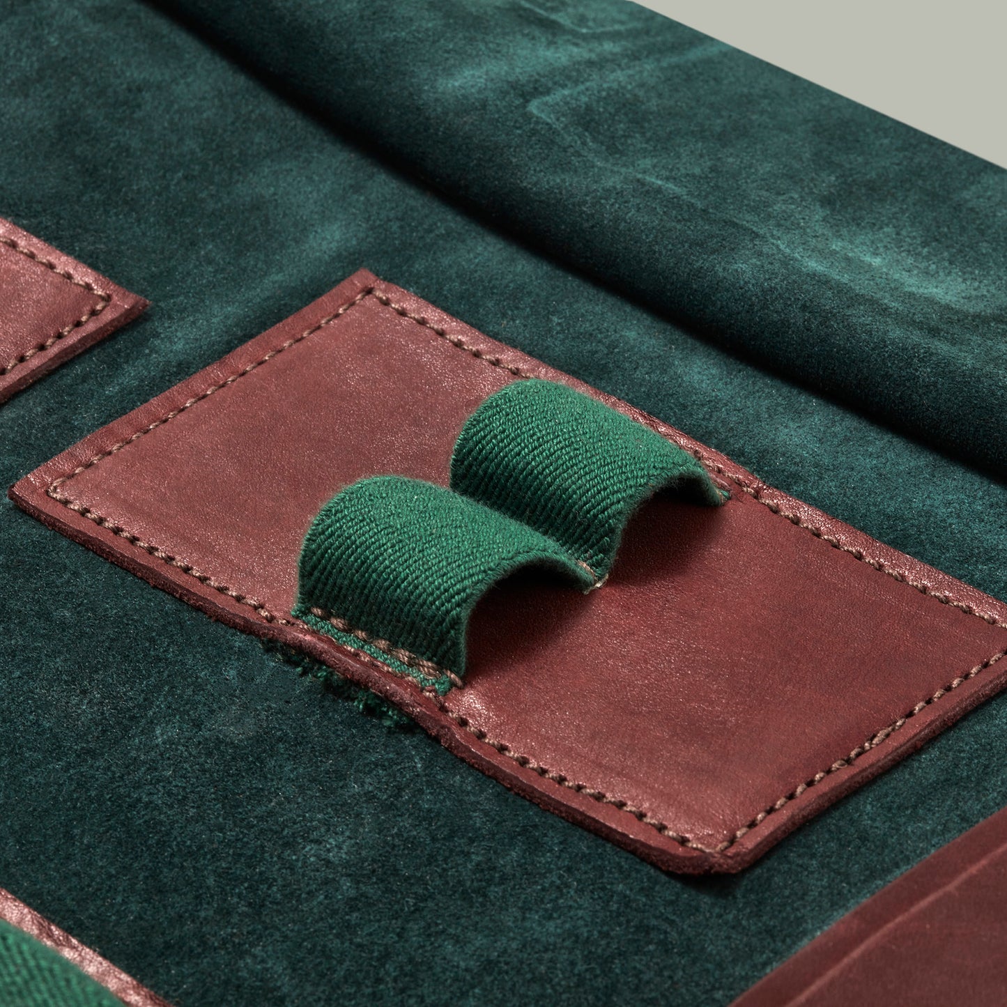 Northwood Bridle Leather Cleaning Roll [HAVANA]