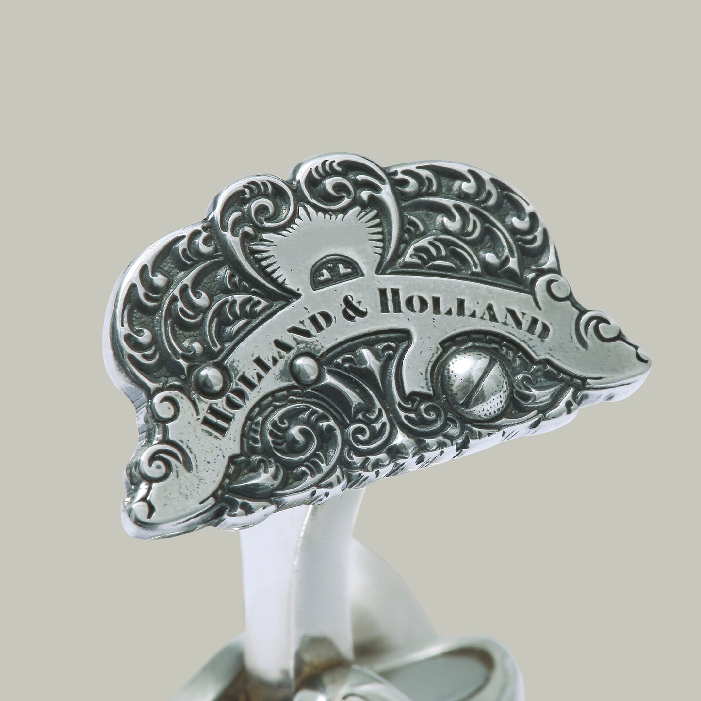 Silver Lock Extract Detail With Screw Cufflink
