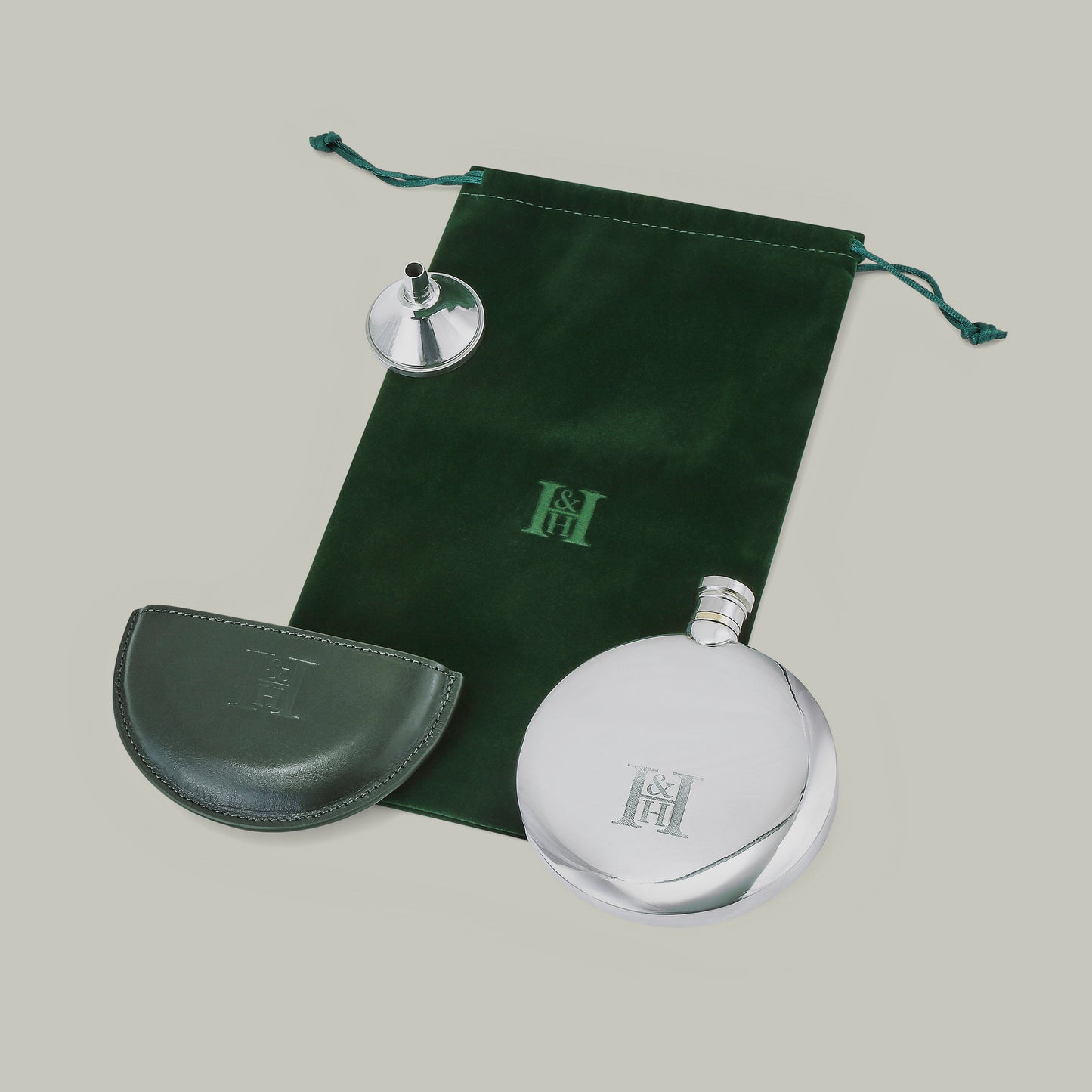 Round 6Oz Pewter Hip Flask  [H&H Green]