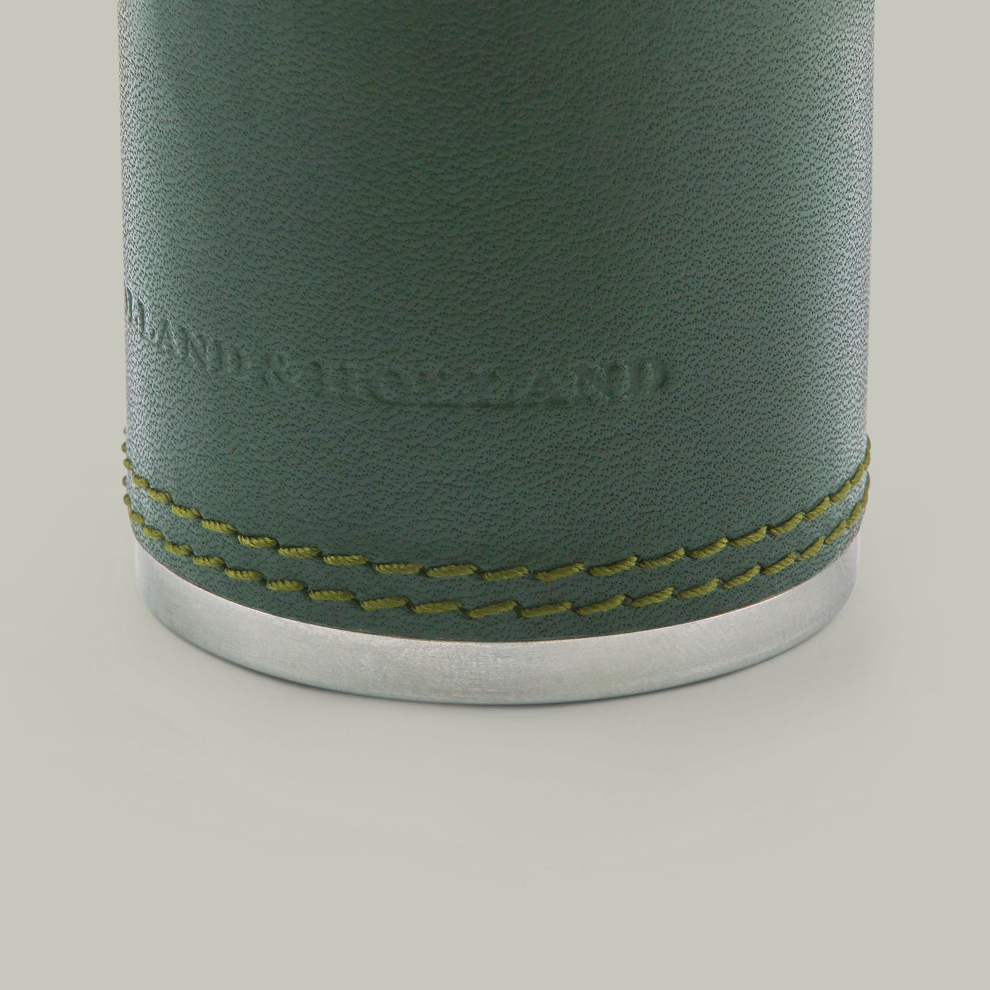 Leather covered hunter's Flask & Cups [H&H Green]