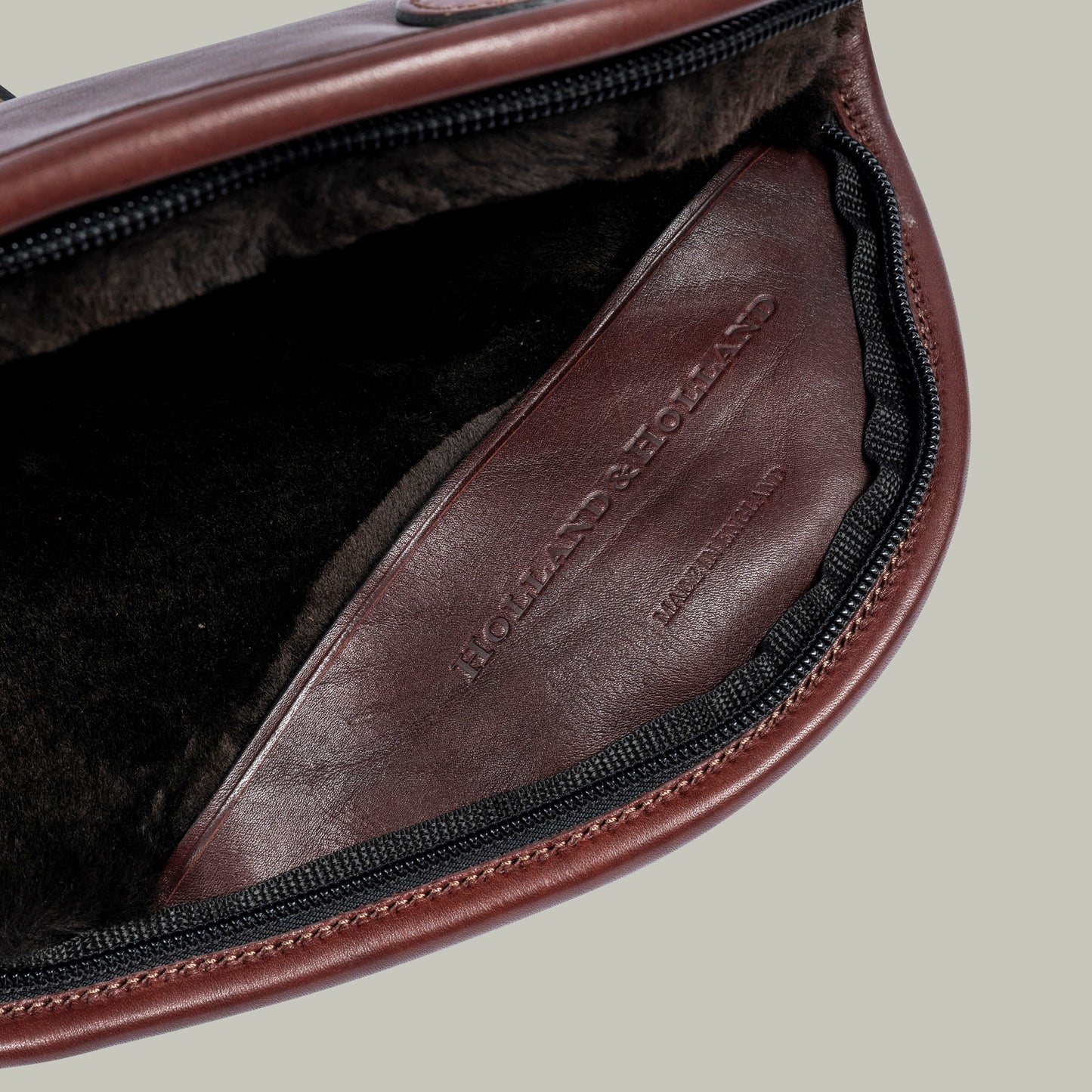 Bridle Leather Gun Slip [HAVANA]