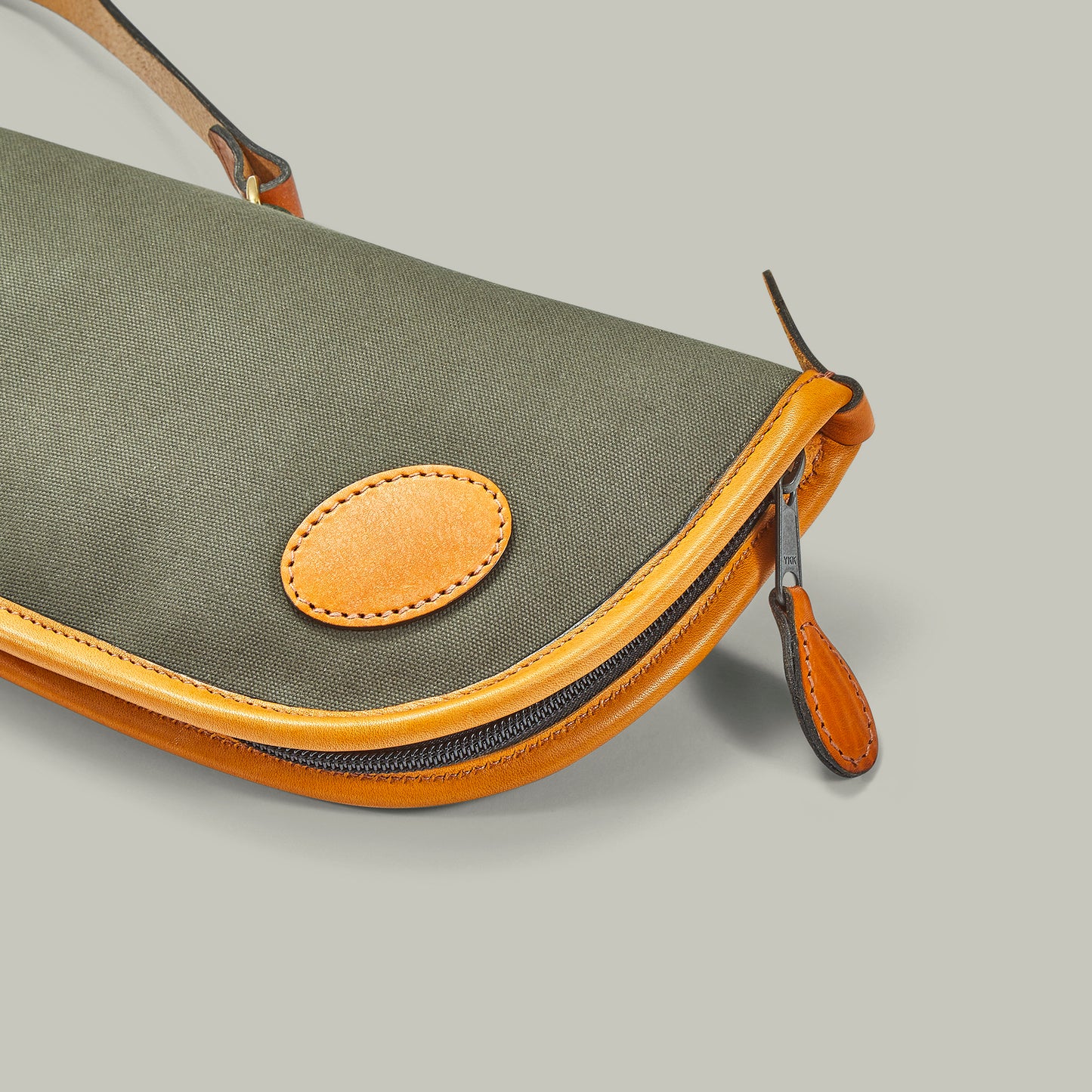Canvas Leather Trim Gun Slip [GREEN]