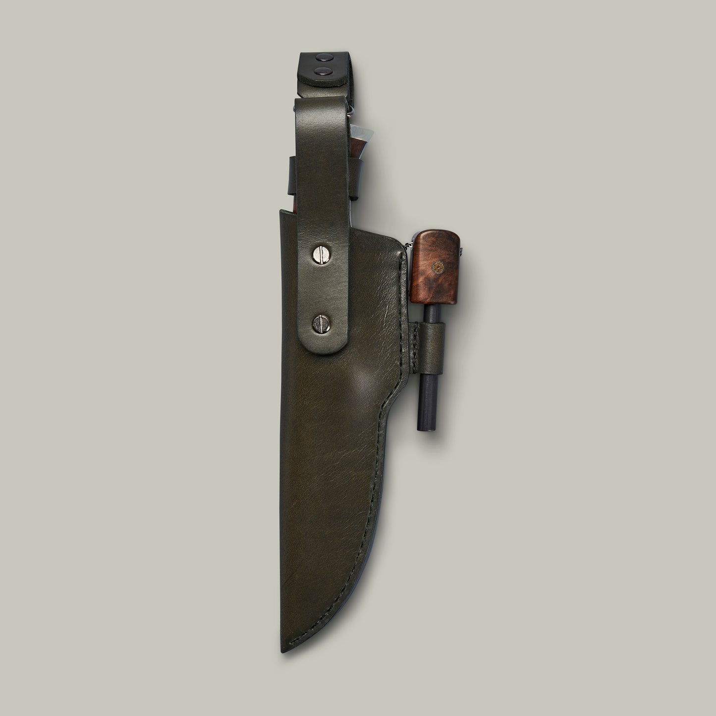 Ltd edition medium hunter with walnut scales
