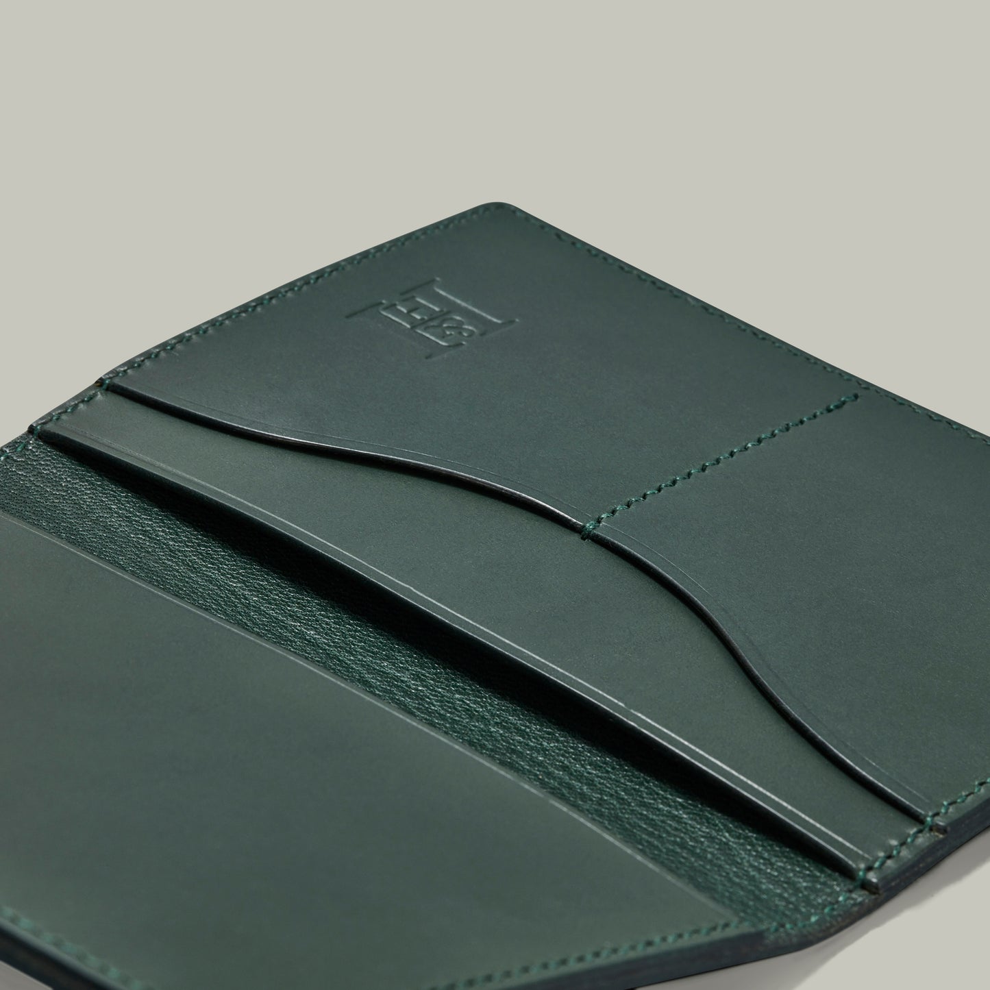 Leather Hand-Stitched Passport Holder [H&H Green]