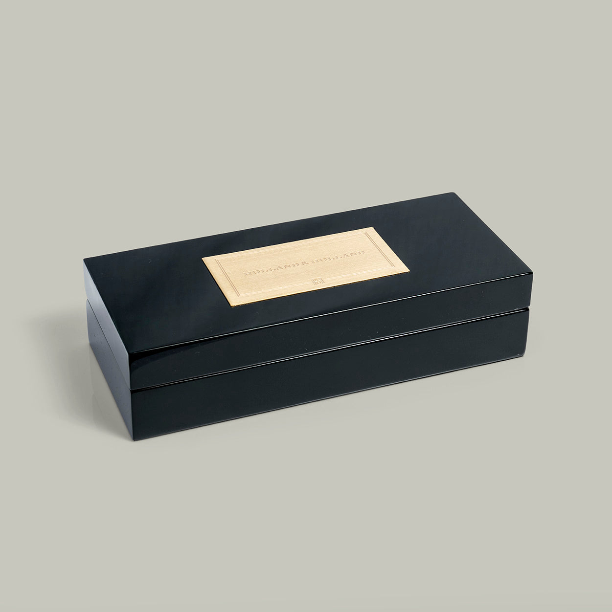 .375 H&H Mag numbered pegs in presentation box