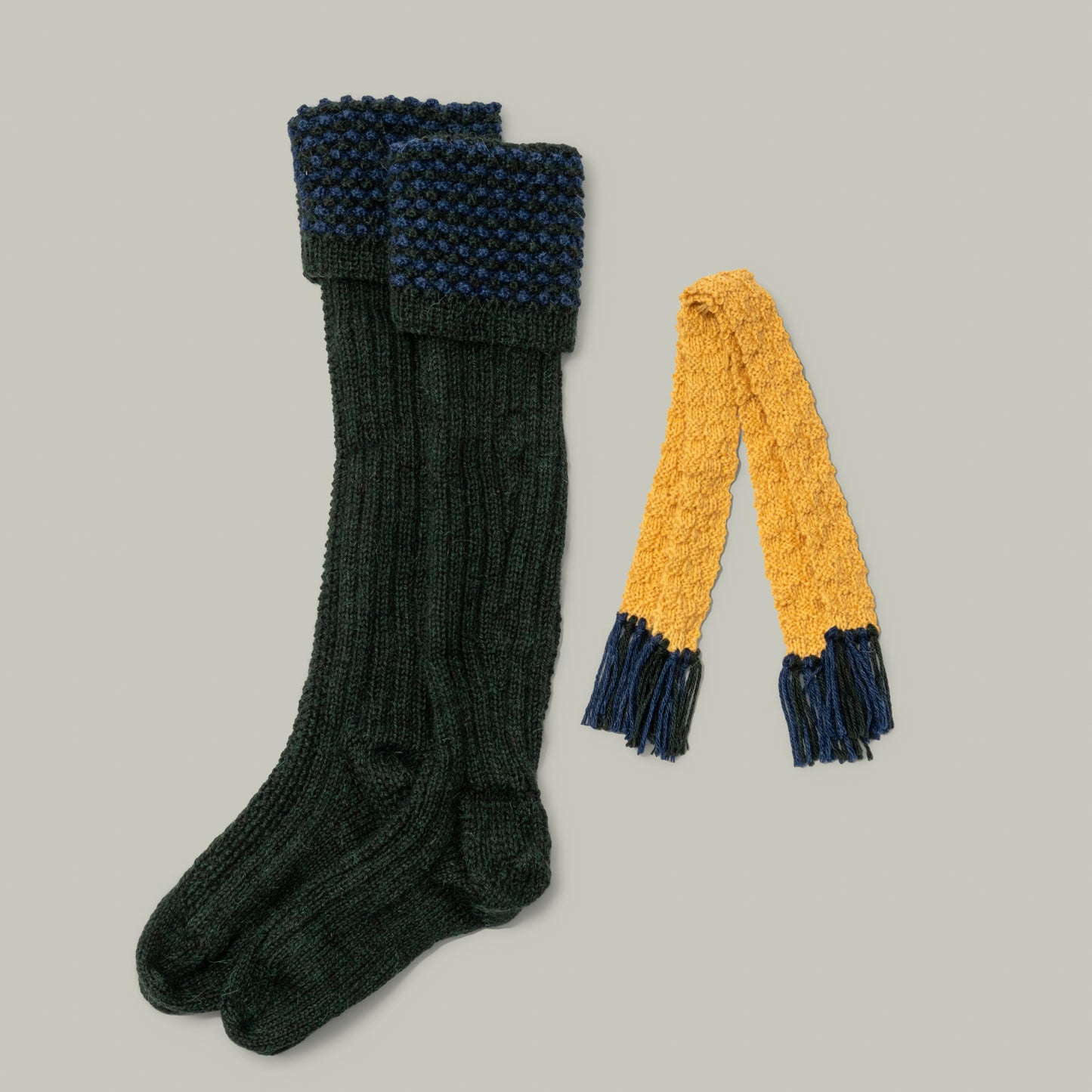 Harrow baby Alpaca hand Knit sock/garter set [HOUSE TWEED]