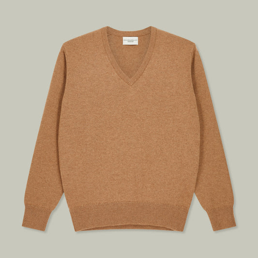 Harrow Cashmere V-Neck Sweater [FAWN]