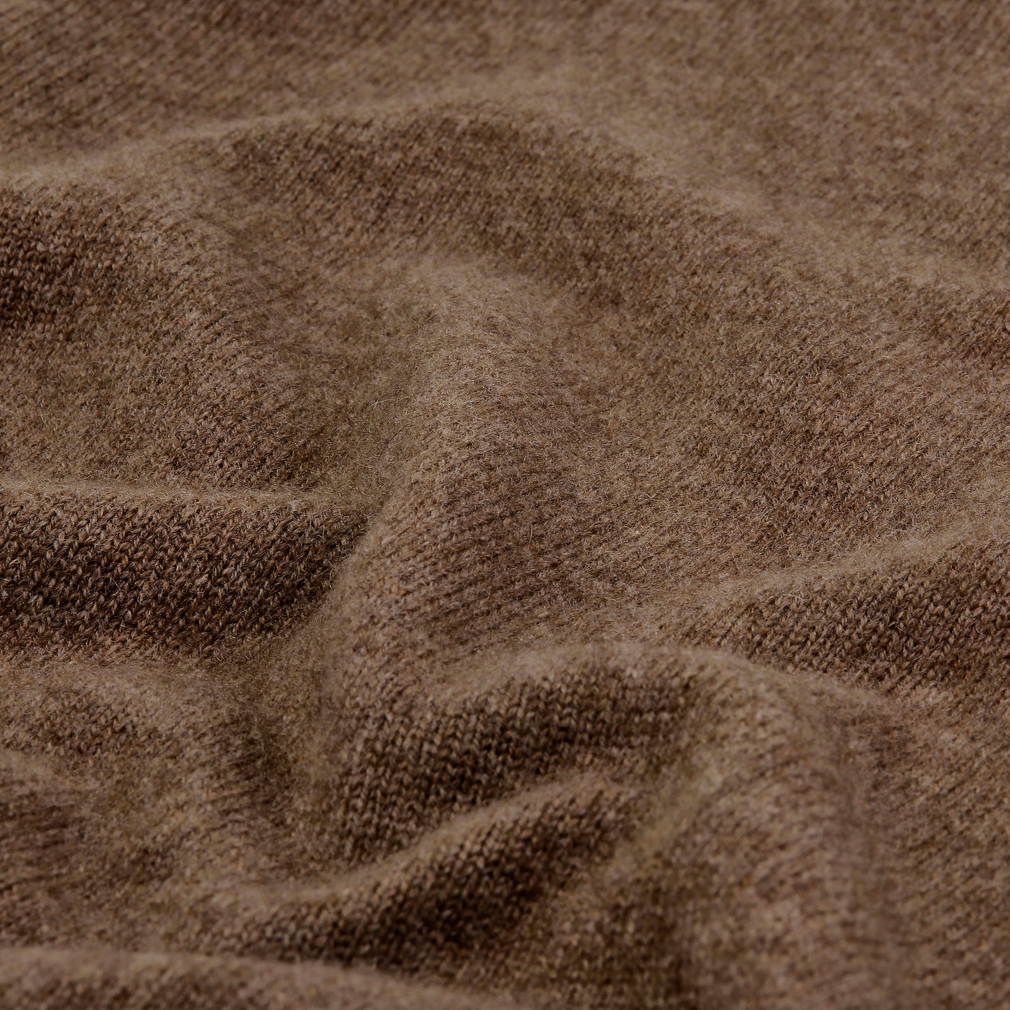 Harrow Cashmere V-Neck Sweater [MOCHA]