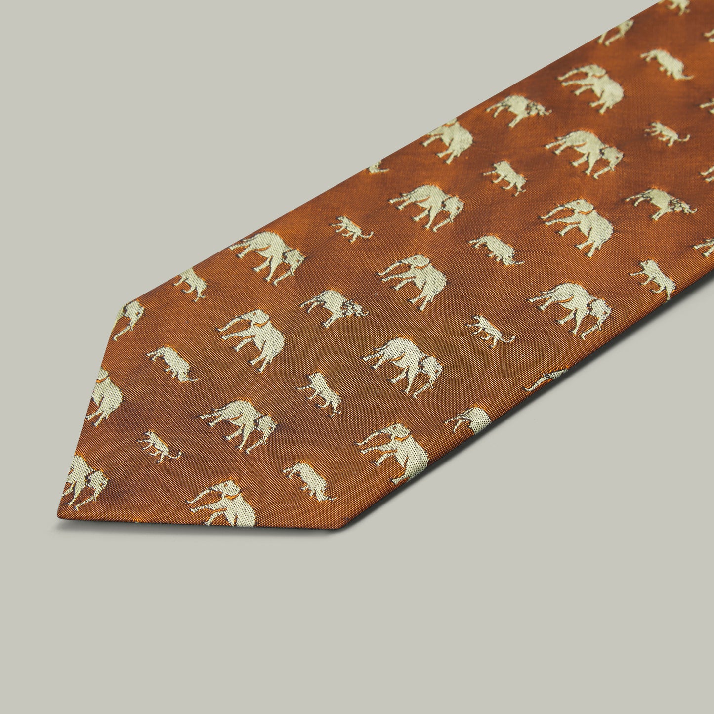Harrow Big Five Woven Silk Tie [SAHARA]